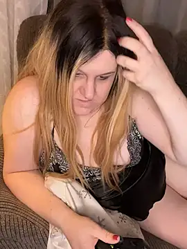 PuckBunny17 online show from 15, 2, 2025