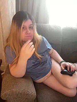 PuckBunny17 online show from 13, 2, 2025