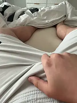 tiou72 online show from 12, 4, 2026