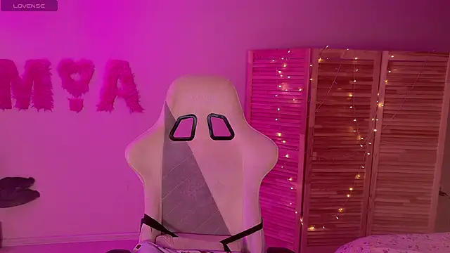 Miss Mia Murr online show from 29, 11, 2025