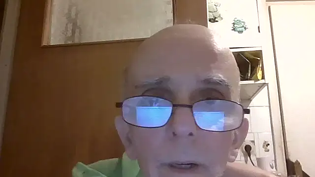 Snapshot of mariusica1@xh chatting on 14, 7, 2026 mariusica1xh online show from 14, 7, 2026