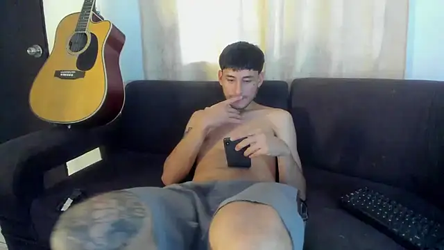 Henrikk senn online show from 26, 10, 2025