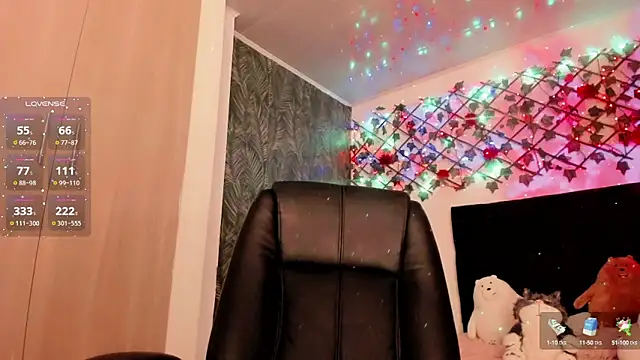 Snapshot of Lilith_Miller21 chatting on 9, 10, 2025 Lilith Miller21 online show from 9, 10, 2025