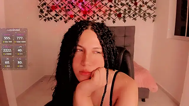 Snapshot of Lilith_Miller21 chatting on 21, 10, 2025 Lilith Miller21 online show from 21, 10, 2025