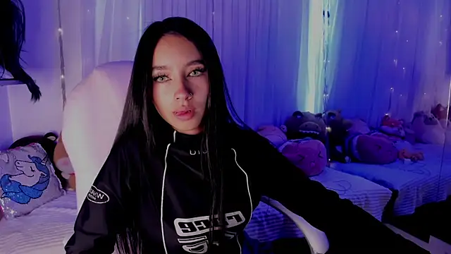 Snapshot of sophie_ws chatting on 24, 12, 2024 sophie ws online show from 24, 12, 2024