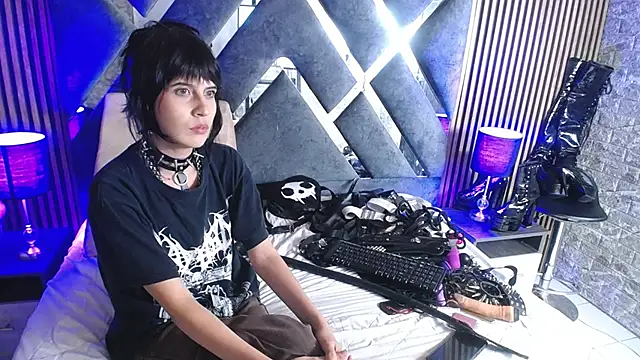 bellatrix25 online show from 12, 12, 2024