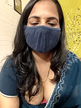 Snapshot of Nehubhabhi26 chatting on 24, 10, 2025 Nehubhabhi26 online show from 24, 10, 2025