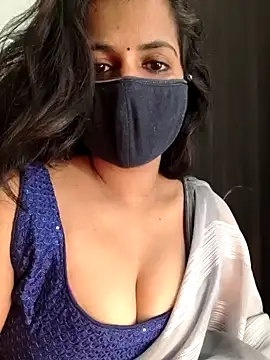 Snapshot of Nehubhabhi26 chatting on 13, 1, 2025 Nehubhabhi26 online show from 13, 1, 2025