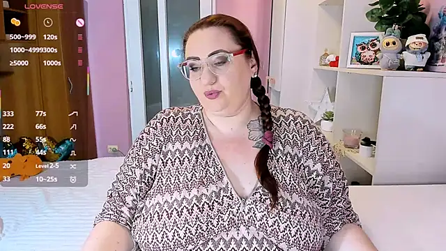 lovely adelle online show from 27, 11, 2025