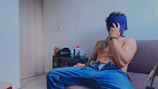 thomas gun online show from 21, 4, 2026