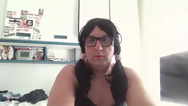 Snapshot of brindisiroby chatting on 1, 7, 2026 brindisiroby online show from 1, 7, 2026