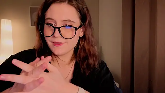 Diana Flower online show from 4, 12, 2025