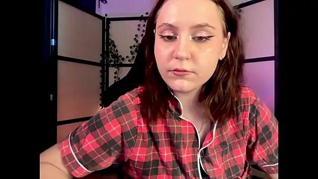 Snapshot of Diana_Flower chatting on 12, 7, 2026 Diana Flower online show from 12, 7, 2026