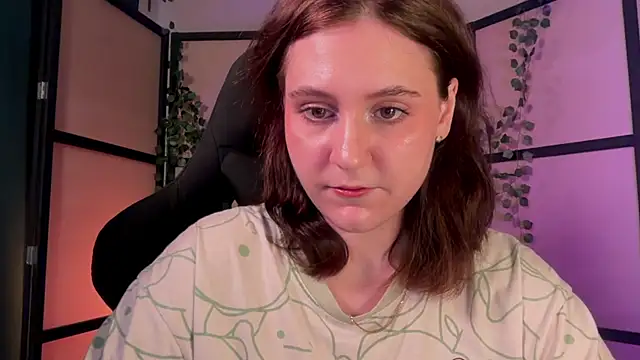 Snapshot of Diana_Flower chatting on 2, 7, 2026 Diana Flower online show from 2, 7, 2026