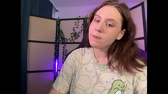 Snapshot of Diana_Flower chatting on 24, 7, 2026 Diana Flower online show from 24, 7, 2026