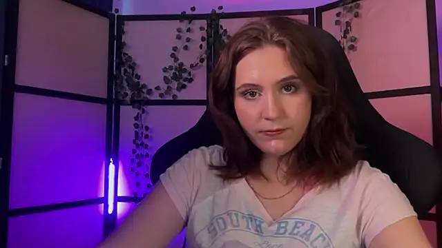 Snapshot of Diana_Flower chatting on 7, 8, 2026 Diana Flower online show from 7, 8, 2026