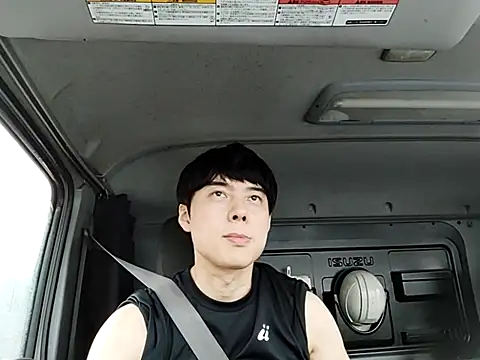 Snapshot of whitebriefboy chatting on 1, 6, 2026 whitebriefboy online show from 1, 6, 2026