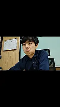 whitebriefboy online show from 12, 11, 2025