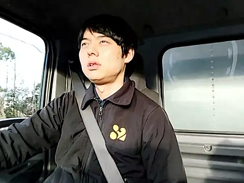 whitebriefboy online show from 13, 3, 2026