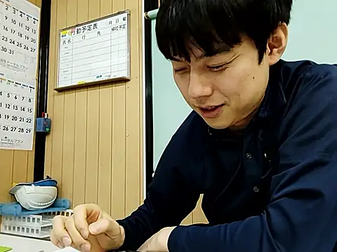 whitebriefboy online show from 13, 11, 2025