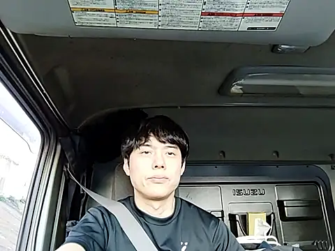 Snapshot of whitebriefboy chatting on 9, 6, 2026 whitebriefboy online show from 9, 6, 2026