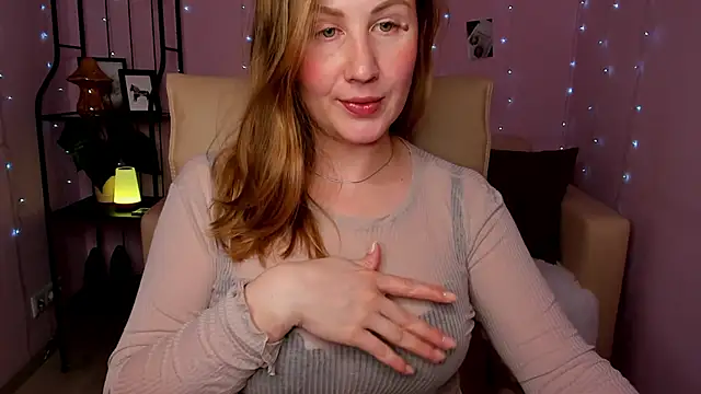 Snapshot of Helens_love chatting on 23, 2, 2025 Helens love online show from 23, 2, 2025