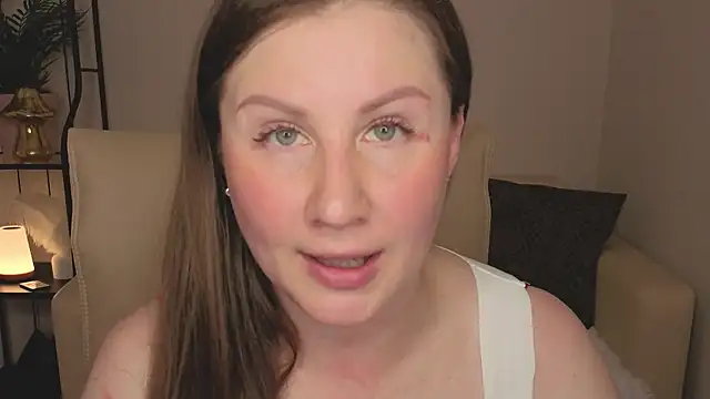 Snapshot of Helens_love chatting on 20, 6, 2026 Helens love online show from 20, 6, 2026