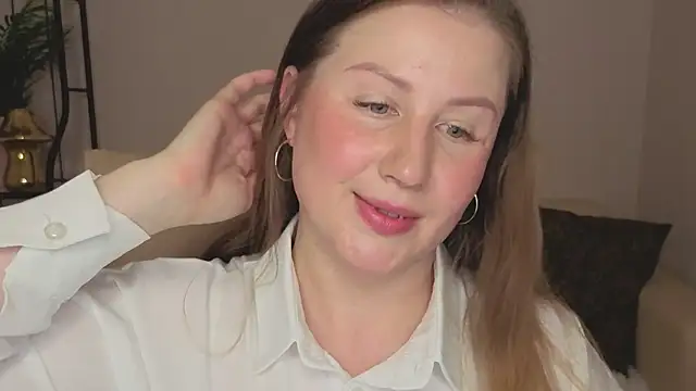 Snapshot of Helens_love chatting on 10, 6, 2026 Helens love online show from 10, 6, 2026