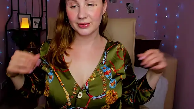 Snapshot of Helens_love chatting on 13, 3, 2025 Helens love online show from 13, 3, 2025