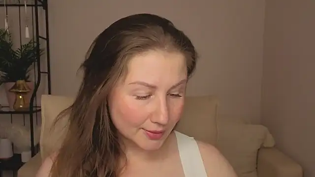 Snapshot of Helens_love chatting on 16, 7, 2026 Helens love online show from 16, 7, 2026