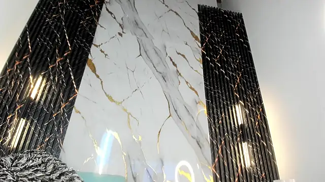 Snapshot of ebony_hot1 chatting on 24, 11, 2025 ebony hot1 online show from 24, 11, 2025