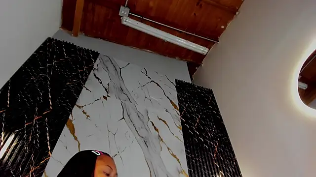 ebony hot1 online show from 3, 3, 2026