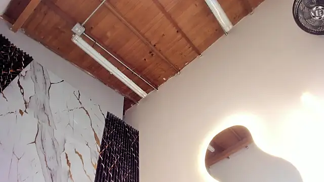 ebony hot1 online show from 6, 2, 2026