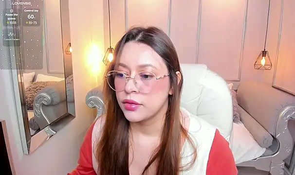 Lanna18 online show from 2, 10, 2025