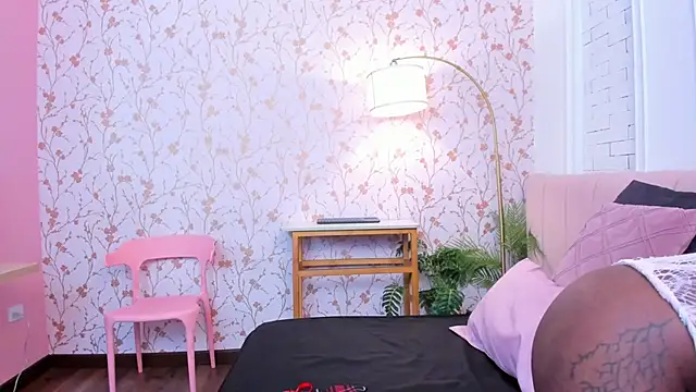 amber-hill online show from 9, 4, 2026