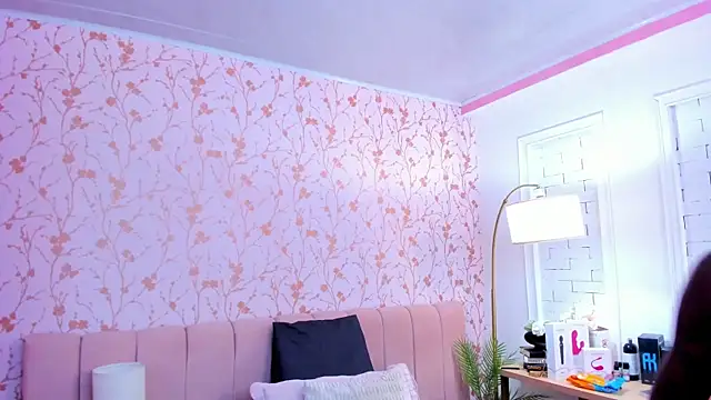 amber-hill online show from 24, 11, 2025