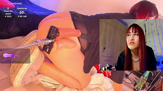 jolee   online show from 14, 12, 2025