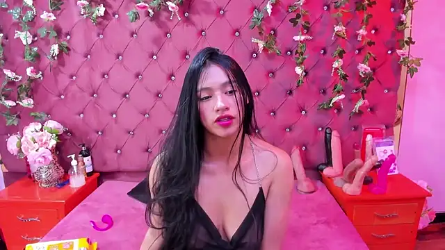 Mariana Prin online show from 3, 12, 2025