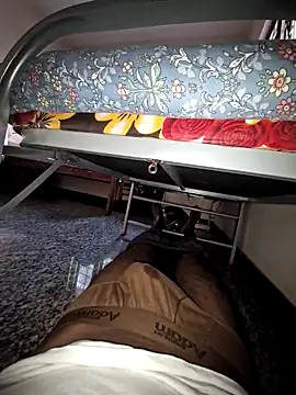 Yours daddy6728 online show from 21, 11, 2025