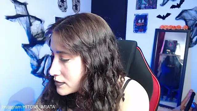 hitomi arata online show from 24, 11, 2025