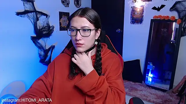 hitomi arata online show from 27, 11, 2025