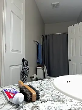 SexyHoneyRedd online show from 28, 2, 2025