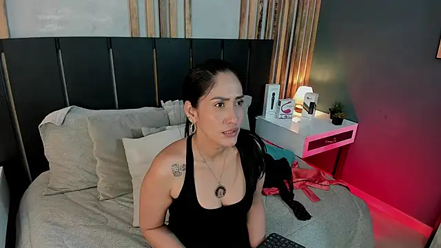 Janne lee online show from 1, 12, 2025