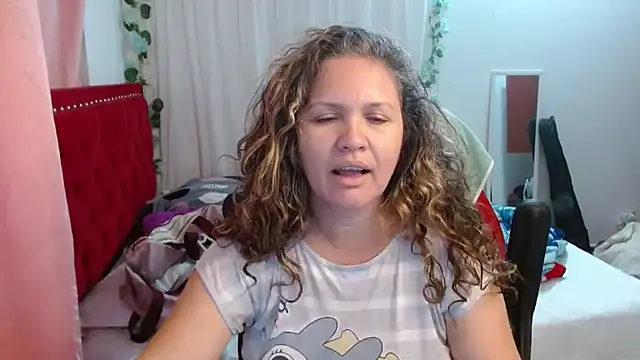 helenca43 online show from 24, 10, 2025