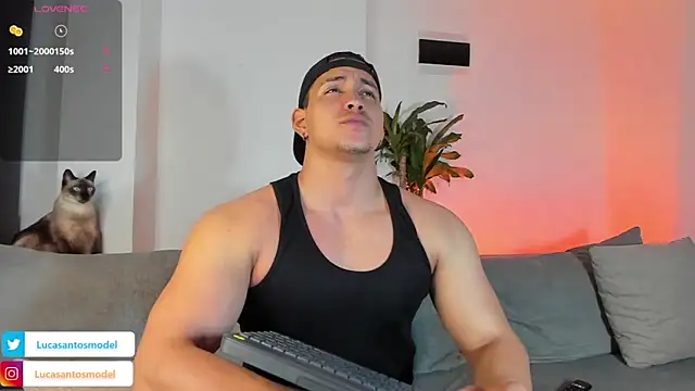 lucasanto  online show from 17, 12, 2024