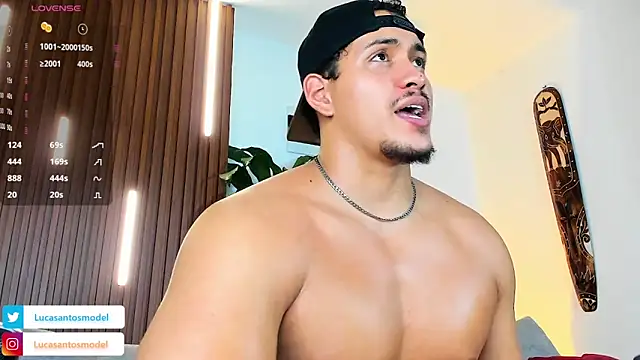 lucasanto  online show from 22, 4, 2026