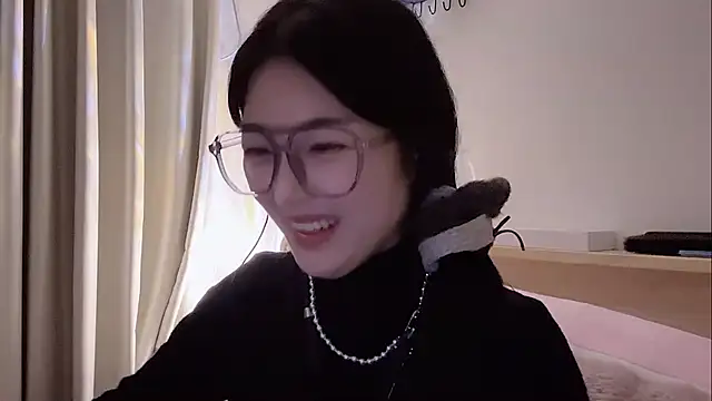 Sweet-Angel999 online show from 4, 3, 2026