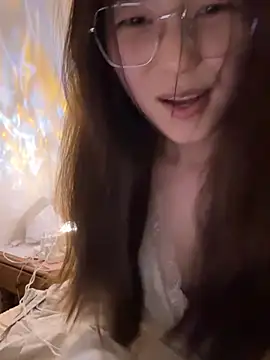 Snapshot of Sweet-Angel999 chatting on 24, 5, 2026 Sweet-Angel999 online show from 24, 5, 2026