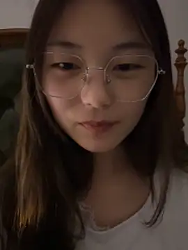 Sweet-Angel999 online show from 20, 4, 2026