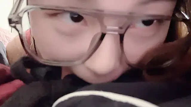 Sweet-Angel999 online show from 23, 2, 2026